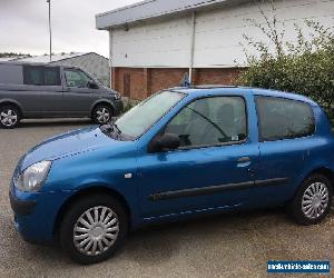 Renault Clio Expression 1.2 for spare or repairs 