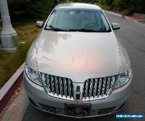 2009 Lincoln MKS Base Sedan 4-Door