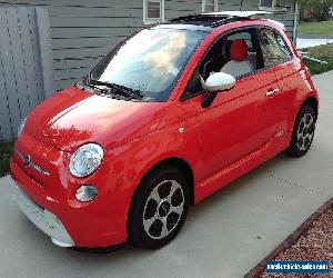 2015 Fiat 500 E Hatchback 2-Door