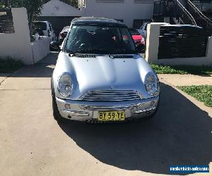 2002 Mini Cooper Auto Hatch 4 cyl 1.6l excellent condition.