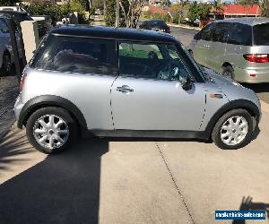 2002 Mini Cooper Auto Hatch 4 cyl 1.6l excellent condition.