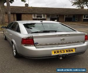 Vauxhall Vectra C 3.2 Elite V6 (PETROL) in Silver. Pretty Much Fully Loaded