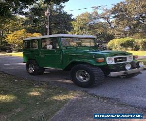 1882 Toyota FJ Cruiser