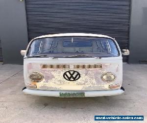 Volkswagon Kombi Lowlight 1969 Patina Bus Project