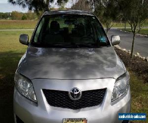 2010 Toyota Corolla LE Sedan 4-Door