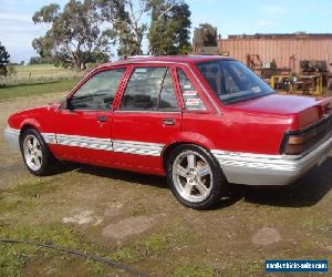 CAR Commodore vl