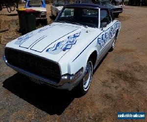 Ford Thunderbird  1968    / not chev holden nissan toyota 