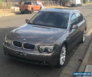 BMW 745i