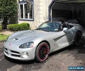 2005 Dodge Viper