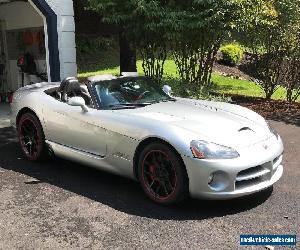 2005 Dodge Viper