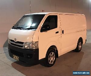 TOYOTA HIACE 2008 VAN AUTOMATIC 2.7L LWB 3 SEATER, RELIABLE, CLEAN IN & OUT