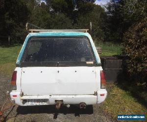 xh ute 5speed box motor both in great condition body has few rust spots 