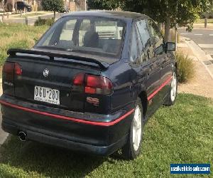 Holden commodore ss s2      v8  hsv