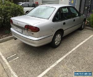 Holden Commodore Sedan vs very clean car 