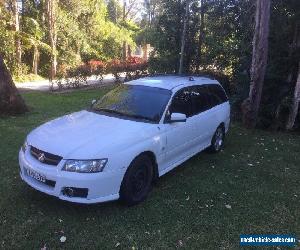 VZ SV6 COMMODORE WAGON AUTOMATIC