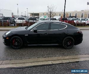 Porsche: Panamera 4S