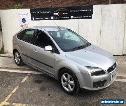 FORD FOCUS ZETEC CLIMATE 2005 Petrol Manual in Silver for Sale