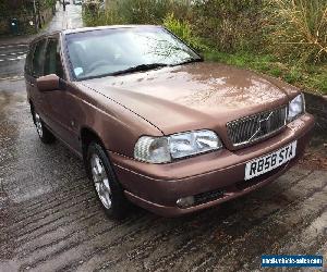 Volvo V70 2.0 10v SE Mot end of  May 2018 Full history 