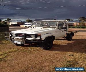 1986 Toyota land cruiser tray ute 4.0 diesel 256kms no rego no rwc   