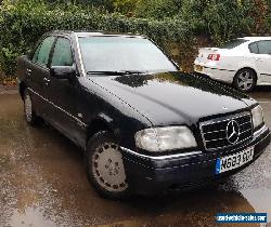 Mercedes-Benz C220 2.2 auto Classic FULL LEATHER  for Sale