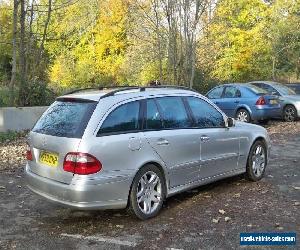 Mercedes E320 AVANTGARDE