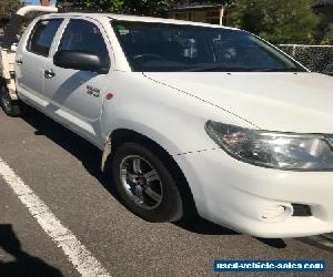 2012 Toyota Hilux V6 40 dual fuel gas and petrol automatic in A1 condition 