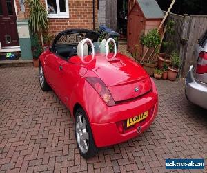 Red Ford STREETKA luxury 