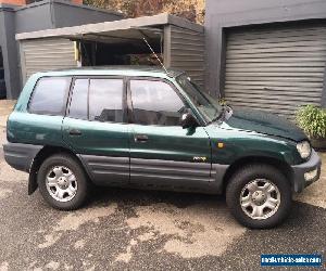 1998 RAV4 -mostly solid car