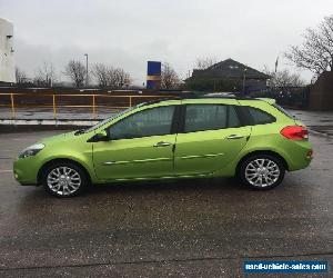 Renault Clio 1.2 16v Dynamique Sport Tourer (Tom Tom) Estate 5dr 2010 (60 Reg)