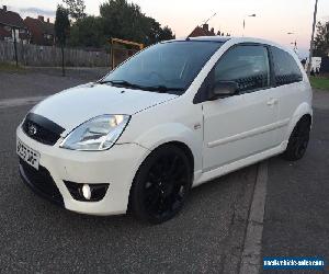 Ford Fiesta 2.0 2005 ST WHITE/ BLACK ROOF SPORTS EXHAUST 