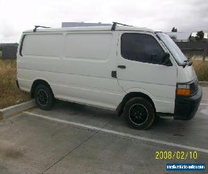 TOYOTA VAN MANUAL 1996 2.4 PETROL for Sale