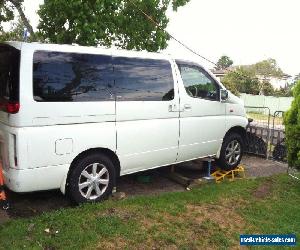 Nissan Elgrand E51 2002 Needs new Motor or use for Parts