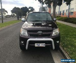 2005 Toyota Hilux KUN26R SR5 (4x4) Maroon Automatic 4sp A Dual Cab Pick-up