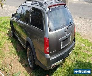 Holden Adventra LX8 