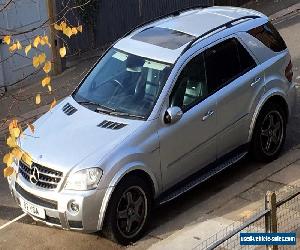 MERCEDES-BENZ ML63 AMG 7G-TRONIC SILVER, BLACK LEATHER, FULL DEALER HISTORY for Sale