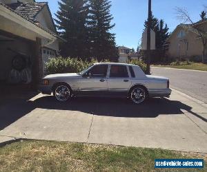 Lincoln: Town Car Silver