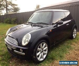 mini,cooper,low klms,cool,black,not bmw,audi,mercedes,classic,vw,beetle,manual for Sale