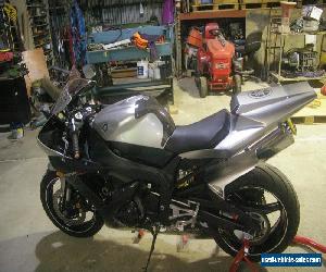 Yamaha R1 2002 