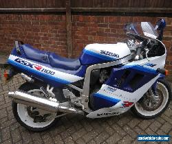 SUZUKI GSXR1100L 1990 (L) STANDARD BEEN STORED NEEDS SLIGHT ATTENTION NO RESERVE for Sale