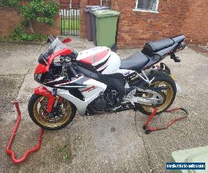 HONDA CBR1000RR FIREBLADE