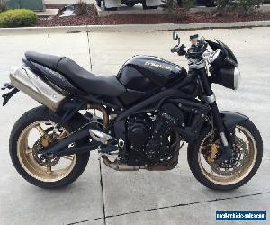 TRIUMPH STREET TRIPLE 675R 06/2011 MODEL 19971KMS PROJECT  MAKE AN OFFER