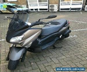 Yamaha xmax 250