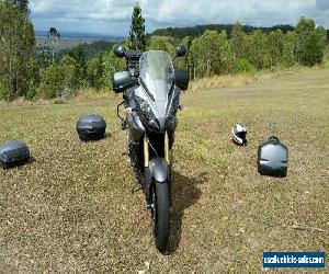 triumph tiger 1050 SE ABS