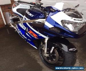 Suzuki GSXR 750 K3 in great condition (very low miles)