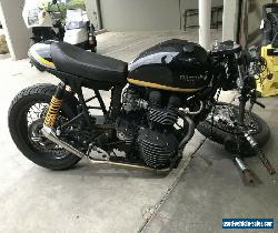 TRIUMPH THRUXTON 12/2005 MODEL PARTS BIKE PROJECT MAKE AN OFFER for Sale