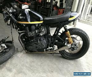 TRIUMPH THRUXTON 12/2005 MODEL PARTS BIKE PROJECT MAKE AN OFFER