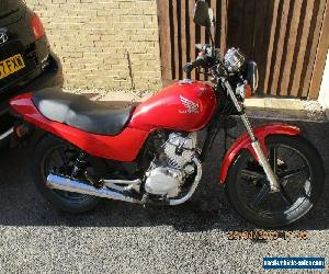 1992 HONDA CB250 NIGHTHAWK. NEW MOT. NEWLY REFURBISHED. READ DESCRIPTION.