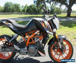 2016 KTM Duke