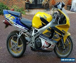 1998 Honda CBR900RRW Fireblade