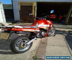 Suzuki dr800 BIG 1991 red UK model